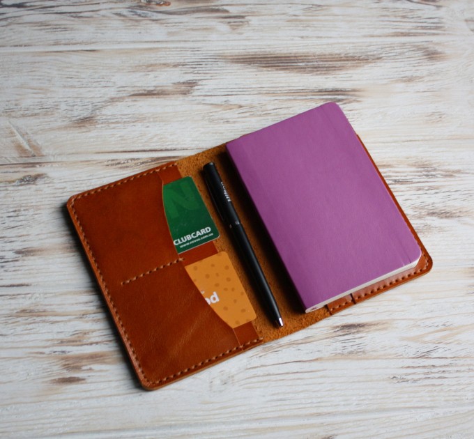 Brown leather Field notes cover
