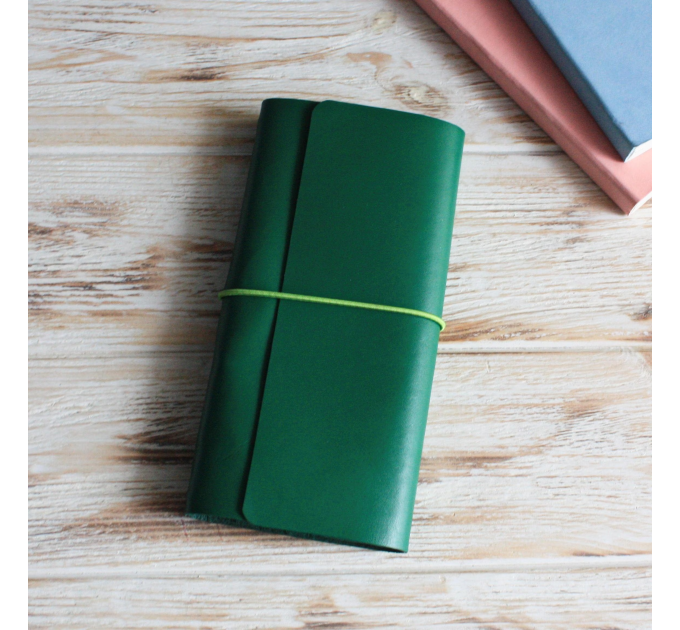 Green leather trifold Sterling Ink cover